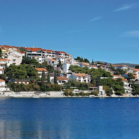 Beautiful Apartment In Rogoznica With Wifi Екстер'єр фото